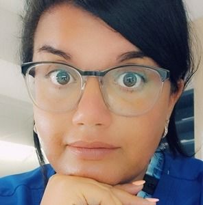 Meet your Posher, Annik